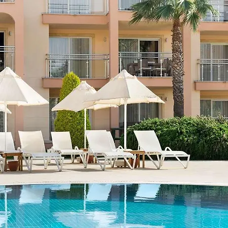 Wy Residences Kusadasi Hotel