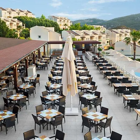 Hotel Wy Residences Kusadasi *
